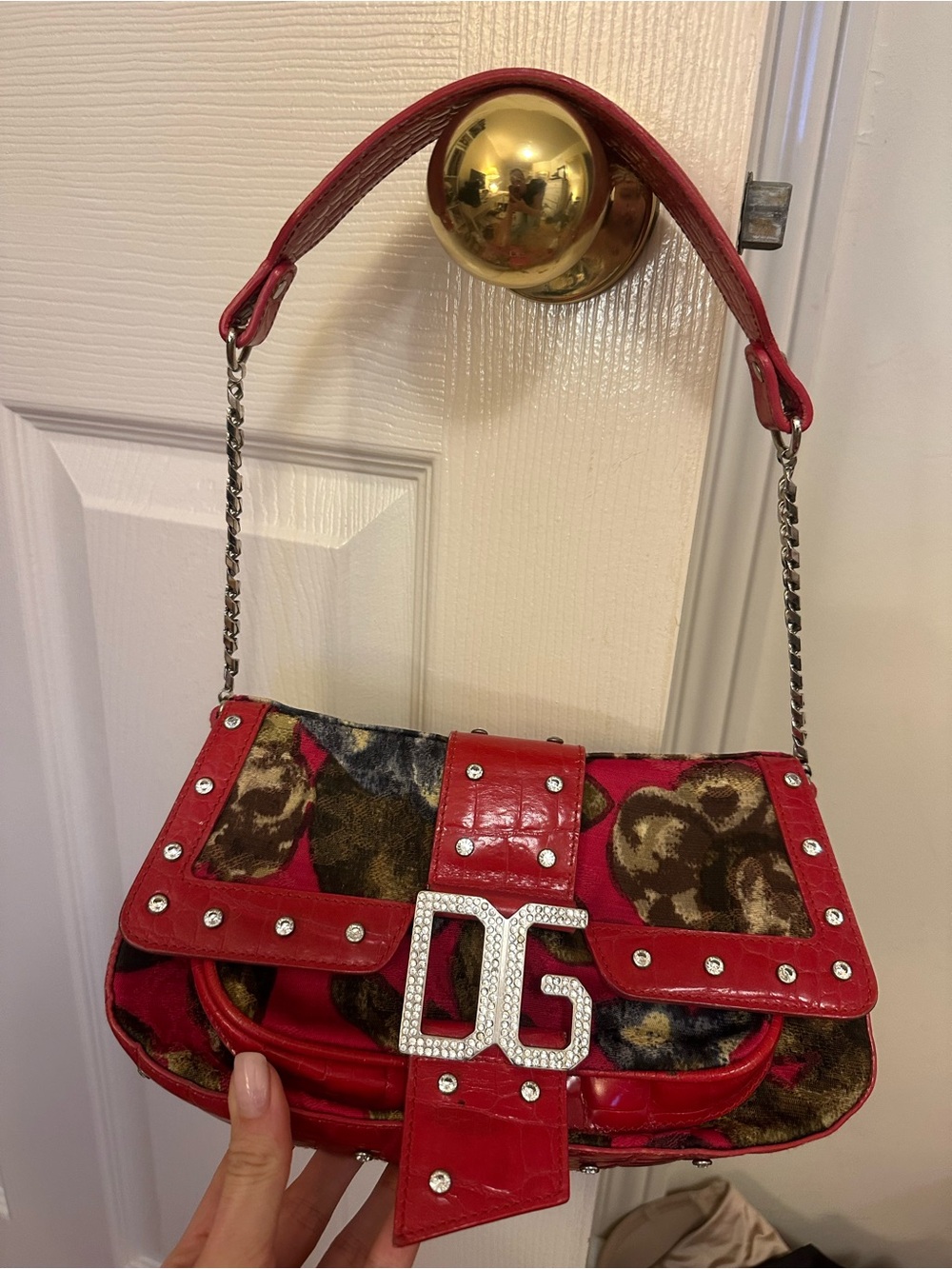 Dolce & Gabbana Red Studded Shoulder Bag with Crystal DG Buckle - Picture 2 of 5